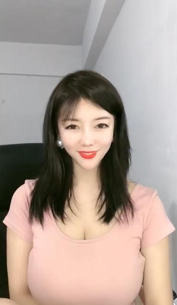 【抖音快手乳摇】巨乳美女抖奶舞福利視頻集合@苏儿