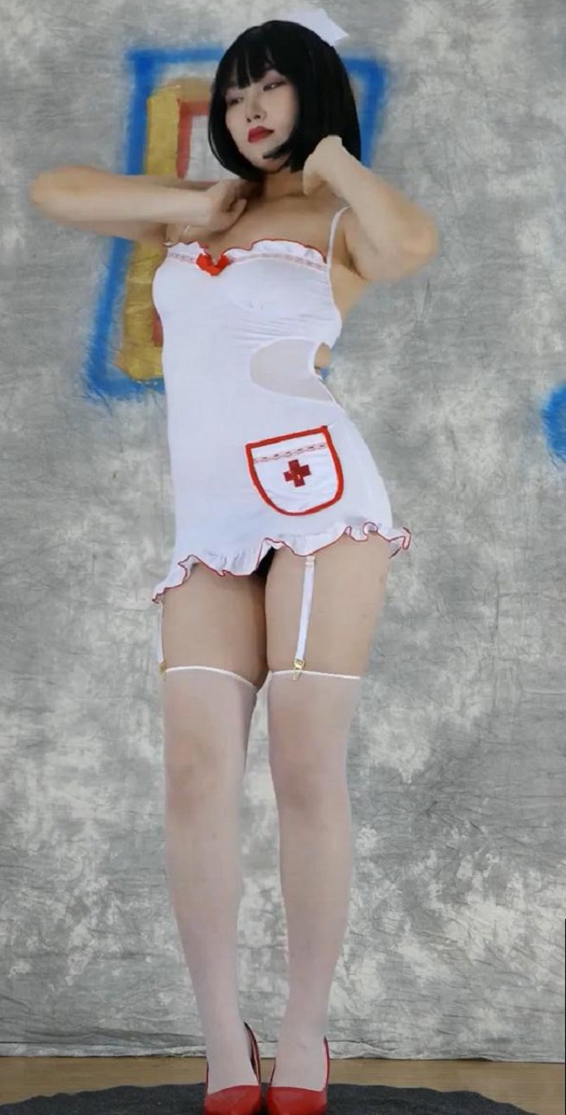 【黑girl雨蝶】性感热舞 011