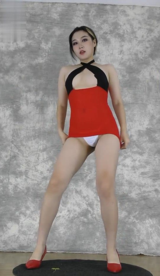 【黑girl舞姿】雨蝶性感热舞02