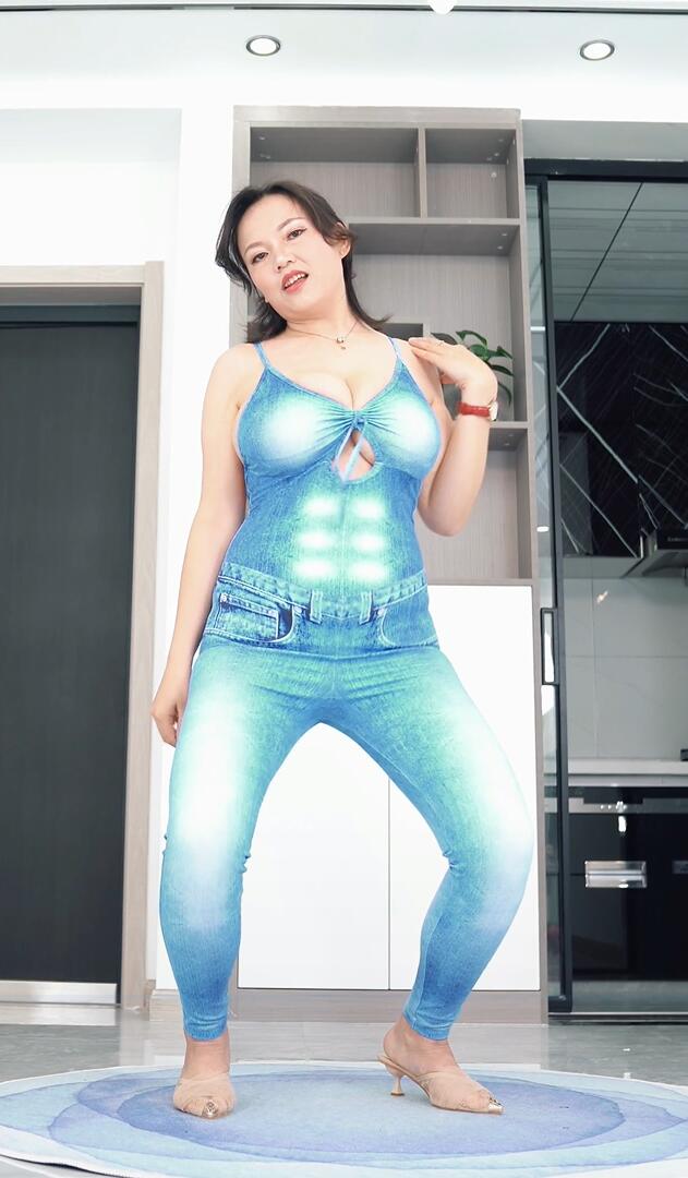 秀舞社 倩倩 熟女广场舞 01