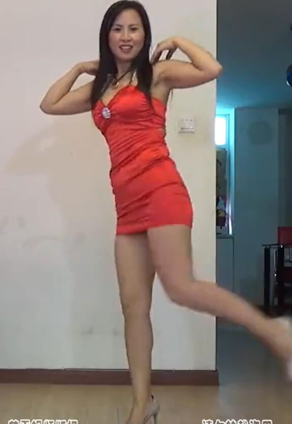 梦露广场舞 阿姨值得你拥有 风韵犹存丰润凸翘 想日她每天撸7次 珍藏版 8