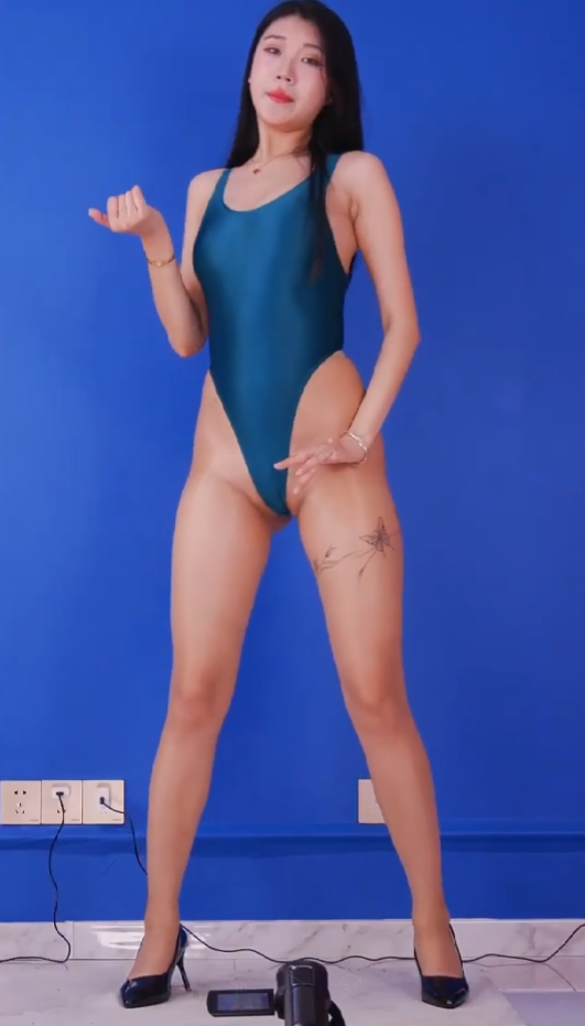 随意吧【沐雪】姐姐 高挑修长04 横竖2v