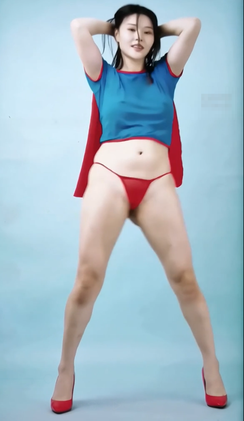 艺舞吧 美娜 第1期 05 稀有珍藏 脸蛋真TM漂亮 甜美的想骂人 横竖2V