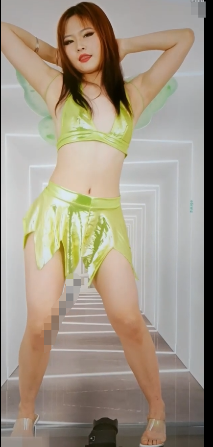 映秀 小兔 性感热舞浓毛显露 02 1V