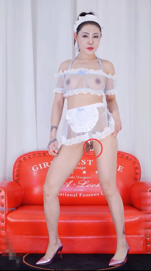 精舞社 王妃 性感热舞 镶环的蝴蝶逼 真她妈的骚流出版 01 1v